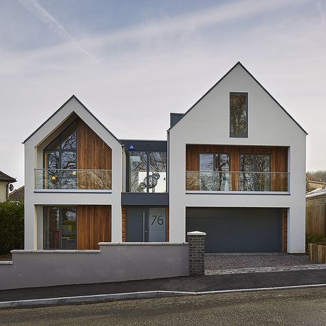 Antony & Hayley's self build in Clevedon | Twenty-five years in our dreams……….. Modern Venti, Morden House, Exterior House Remodel, Self Build, House Cladding, Contemporary House Exterior, Bungalow Renovation, Bungalow Exterior, Modern Barn House