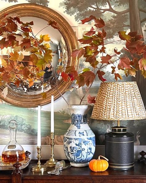 Heather Chadduck Hillegas on Instagram: "Happy Thanksgiving from Colonial Williamsburg! 🍁 #heatherchadduckinteriors" Heather Chadduck, Colonial Williamsburg, Happy Thanksgiving, Heathers, Fall Decor, Thanksgiving, Holidays, Festival, Instagram