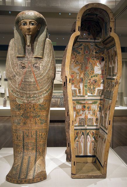 Egyptian Coffin, Egyptian Statues, Egypt Mummy, Ancient Egyptian Artifacts, Pyramids Egypt, Ancient Egypt History, Egyptian Mummies, Egyptian Artifacts, Ancient Egypt Art