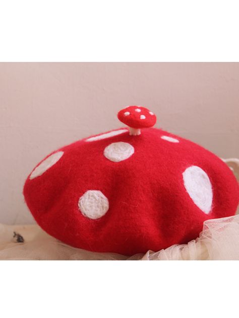 Irl Refrences, Mushroom Clothes, Floral Witch, Mushroom Core, Mushroom Aesthetic, Cute Beret, French Beret Hat, Beret Cap, Alt Clothes