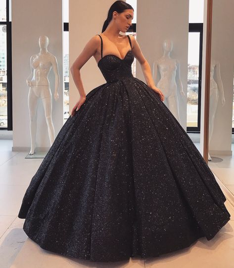 femme fatale on Twitter: "Lia Stublla | black gowns… " Prom Dresses Corset, Sequin Ball Gown, Black Ball Gown, Formal Ball Gown, Dresses Ball Gown, Elegant Prom Dresses, Formal Party Dress, Beauty Dress, Ball Gowns Prom