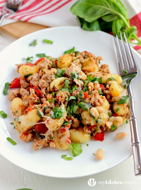 Gnocchi with Turkey & White Beans ~ mykitchencraze.com ~ A no fuss meal that will be on your table within 30 minutes. One Pot Dinner Recipes, Camper Food, Healthier Dinners, Foods Dinner, 30 Minute Meals Easy, Pasta Party, Easy To Make Dinners, One Pot Meal, Cooking Easy