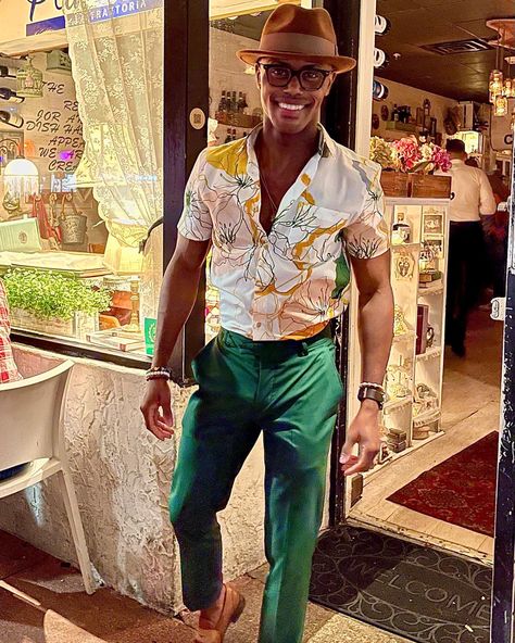 Formal Tropical Wedding Outfit Men, Havana Nights Party Theme Outfit, Black Men Fashion Casual Well Dressed, Colorful Mens Outfits, Cuban Dress, Caribbean Men, Brown Liquor, Tan France, Garden Party Outfit