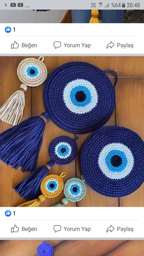 Crochet Evil Eye Blanket Pattern, Evil Eye Crochet Wall Hanging, Evil Eye Hanging Diy, Evil Eye Pillow Crochet Pattern, Evil Eye Diy Wall Hangings, Evil Eye Crochet Keychain, Macrame Evil Eye Wall Hanging, Evil Eye Crafts Diy, Crochet Evil Eye Pattern