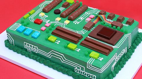 Motherboard Cake, Chocolate Caramel Cookie Bars, Computer Cake, Nerd Birthday, Starburst Minis, Chocolate Caramel Cookies, Caramel Cookies Bars, Nerdy Nummies, Rosanna Pansino