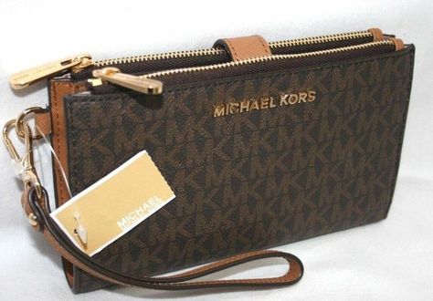 Mk Keychain Wallet, Travel Messenger Bag, Purse Trends, Mk Wallet, Mk Handbags, Michael Kors Wristlet, Mk Bags, Wallet Wristlet, Brown Purses