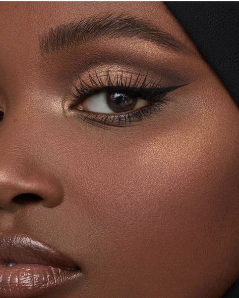 Girl Eye Makeup, Flawless Face Makeup, Maquillage On Fleek, Mekap Mata, Bridal Eye Makeup, Makeup For Black Skin, Natural Eyeshadow, Brown Skin Makeup, Smink Inspiration