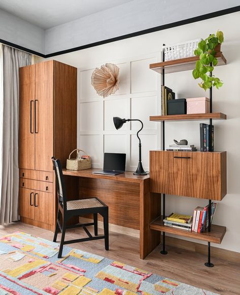 Study Room Organization, Study Table Designs, Study Room Design, Bachelorette Pad, Indian Home Interior, Apartment Chic, Contemporary Home Office, Study Room Decor, Bedroom Decor Design