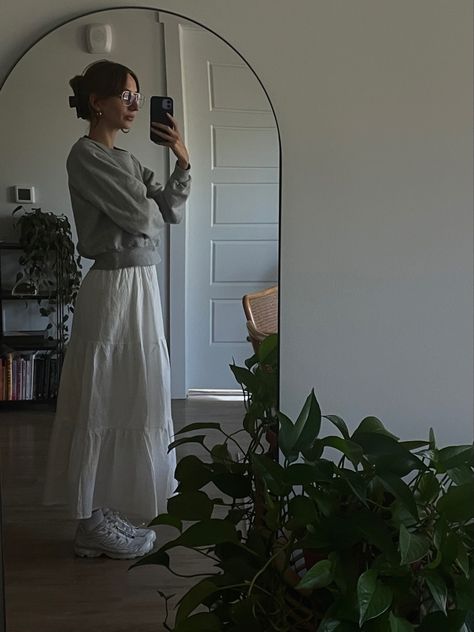 jenna lyons style white maxi skirt outfit salomon xt6 outfit fall 2023 inspo fall outfit outfit ideas scandinavian style copenhagen style fashion inspo maxi skirt winter buck mason White Salomon Xt6 Outfit, White Long Skirt Outfit Winter, Long White Skirt Outfit Fall, Long White Skirt Outfit Winter, White Maxi Skirt Outfit Fall, White Maxi Skirt Outfit Winter, White Skirt Winter Outfit, Xt6 Outfit, White Skirt Winter