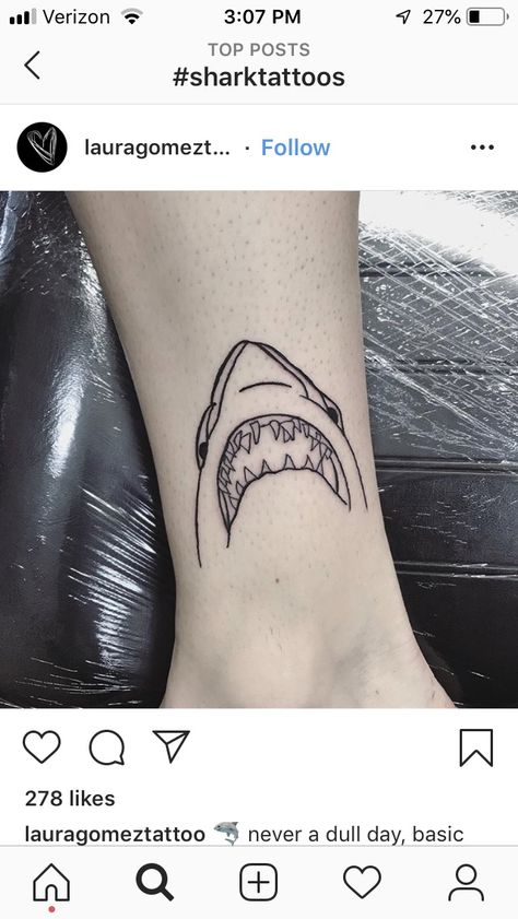 Jaws Tattoo Ideas, Shark Finger Tattoo, Shark Head Tattoo, Shark Mouth Tattoo, Jaws Tattoo, Simple Shark Tattoo, Shark Jaws Tattoo, Armpit Tattoo, Mouth Tattoo