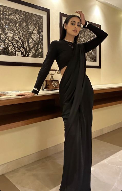 Black Satin Saree Look, Saree With Turtle Neck Top, Confirmation Aesthetic, Long Sleeve Saree, Rimjhim Gire Sawan, Farewell Saree, Black Sari, Indian Things, Bollywood Theme