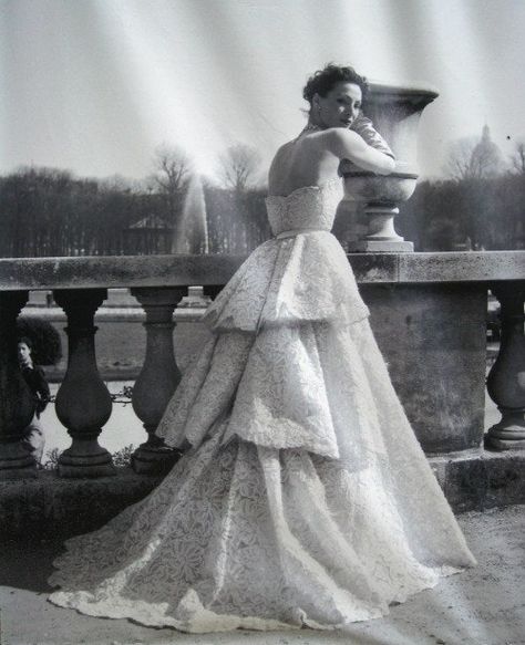 20 Vintage Wedding Dresses seen on Pinterest | Vogue Paris Fifties Wedding Dress, Dior 1950s, Dior Wedding Dresses, Dior 1947, Woman In A Dress, Gown Designs, Jean Shrimpton, Jacques Fath, Robes Vintage