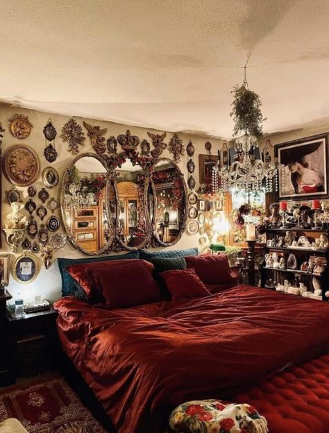 Moody Mirror, Moody Maximalist Bedroom, Maximalism Design, Moody Maximalist, Maximalist Bedroom, Gothic Mirror, Velvet Bedroom, Room Vibes, Chill Room