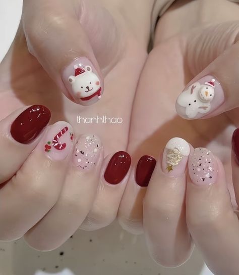 Christmas Nails Kawaii, Nail Christmas Korea, Kawaii Christmas Nails, Noel Nails, Nail Xmas, Nail Noel, Nail 2024, Bts Christmas, Trendy Christmas Outfits