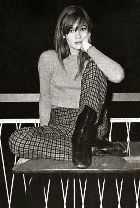 Francoise Hardy Style, Beatnik Style, 60s 70s Fashion, Francoise Hardy, Girls Album, Georges Hobeika, Marlene Dietrich, Retro Girls, 60s Fashion