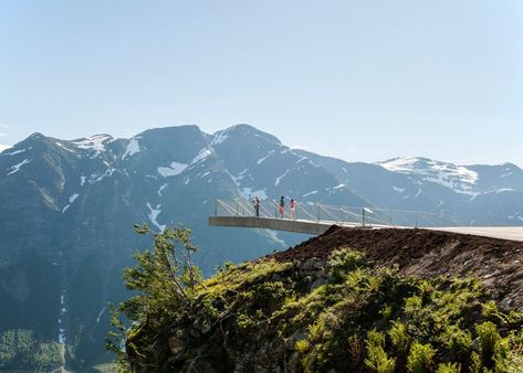 Cantilever Mountainside platform by Norwegian studio Code Arkitektur Urban Concept, Mountain Architecture, View Point, Ocean Park, Bridge Design, Urban Architecture, Architecture Rendering, Street Furniture, Island Resort