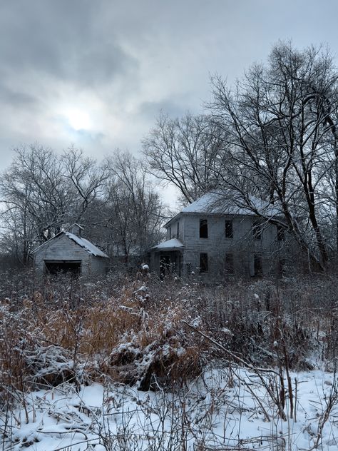 Rural Illinois, Abandoned Towns, Paranormal Stories, Abandoned City, Abandoned Village, Abandoned Town, Abandoned House, Southern Illinois, Story Board