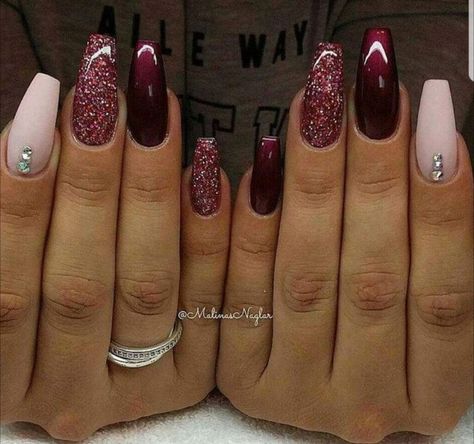 November December Nails, November Nail Designs, December Nails, Maroon Nails, November Nails, Burgundy Nails, Colorful Nail Designs, Fall Nail Art, Dipped Nails