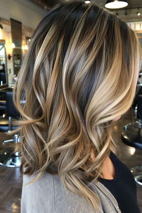 Medium Length Hair With Texture, Medium Blended Layers, Medium Length Highlighted Hair Brown, Fall Medium Length Hair Color, Highlited Hair Brunettes, Mid Length Lob With Layers, Dark Brown Medium Length Hair With Blonde Highlights, Brown Balayage Hair Straight, Highlights Brown Hair Medium Length