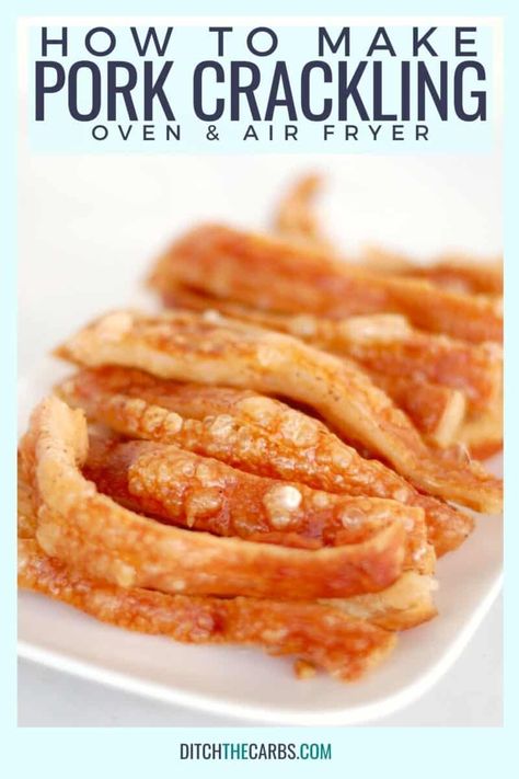 Crackling Recipe, Pig Recipes, Pork Crackling, Bbq Meats, Crispy Snacks, Ditch The Carbs, Pork Rind, Banting Recipes, Latin Recipes