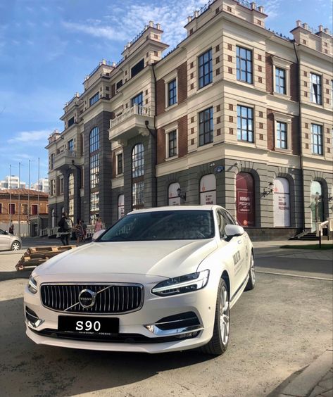 Volvo Sedan S90, Volvo Aesthetic, S90 Volvo, Volvo Sedan, Goals Achieved, Dream House Aesthetic, Volvo S90, Perfume Organization, Volvo Cars