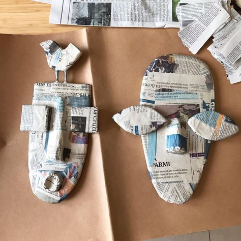 Osa Rosti ART on Instagram: “#workinprogress hahaha I’m totally obsessed with making these wall masks! Don’t know why but they are so fun to make. They all have their…” Paper Clay Mask, Mask Making Craft, Useful Art Projects, Mask Cardboard, Papier Mache Mask, Paper Mache Masks, Paper Mache Art Sculpture, Newspaper Wall, Cardboard Mask