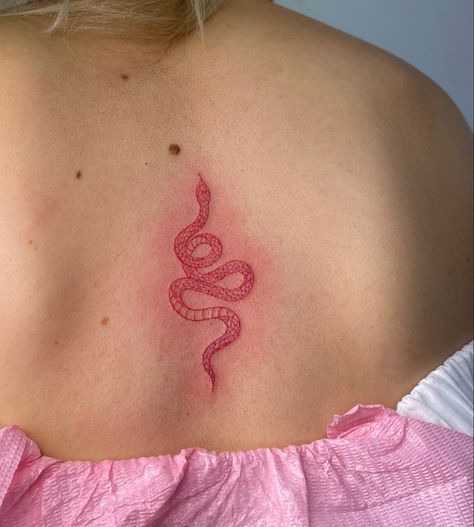 Red foneline snake tattoo on back by @savv.ink Red Ink Snake Tattoo, Line Snake Tattoo, Fine Line Snake Tattoo, Red Snake Tattoo, Small Snake Tattoo, Side Neck Tattoo, Tattoo On Back, Snake Tattoos, Dragon Tattoo Art