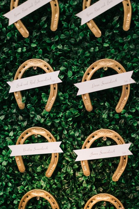 Wedding Decorations Colors, Horseshoe Wedding Decorations, Western Wedding Ideas, Western Wedding Cakes, Western Wedding Decorations, Gold Place Setting, Monogram Cocktail Napkins, Western Wedding Invitations, Equestrian Wedding