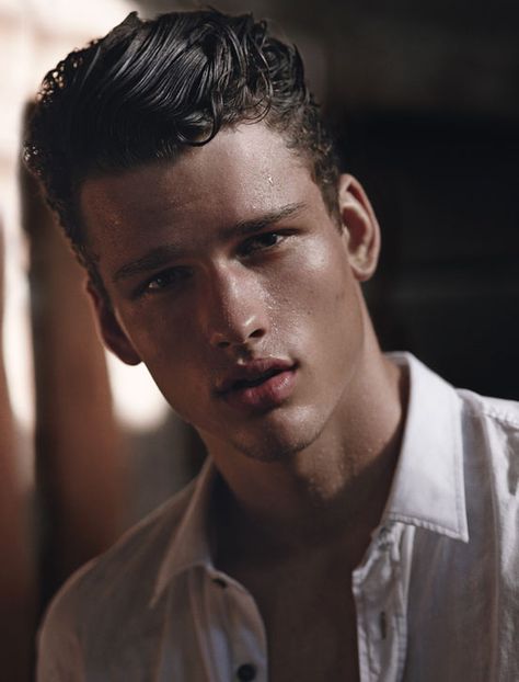 Simon Nessman Simon Nessman, Photo Mannequin, Preppy Hairstyles, Details Magazine, Preppy Men, Men Faces, Mens Hair, Corte De Cabelo Masculino, The Perfect Guy