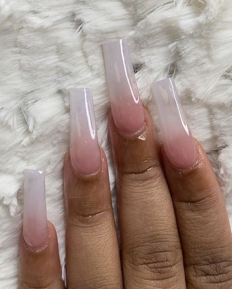 Acrylic Nails Coffin Ombre, Bling Choker, Natural Acrylic Nails, Clear Acrylic Nails, Glitter Nails Acrylic, Pink Ombre Nails, Ombre Nails Glitter, Blue Acrylic Nails, Ombre Acrylic Nails