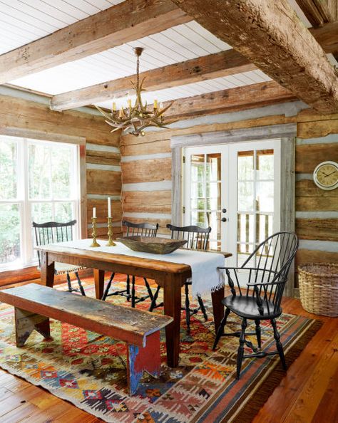 White trim log cabin Log Home Interior, Log Cabin Living, Log Cabin Interior, Log Home Interiors, Log Cabin Ideas, Rustic Log Cabin, Log Home Decorating, Country Dining Rooms, Log Cabin Decor