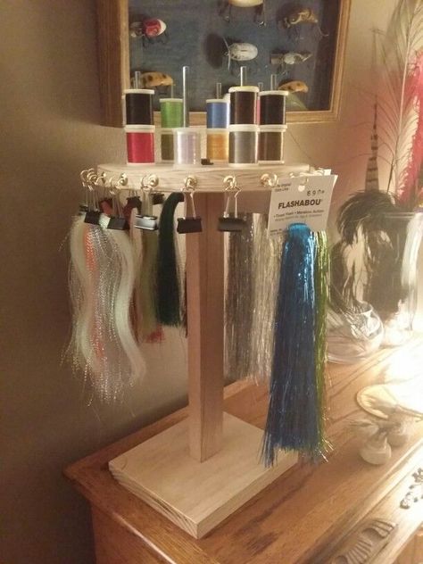 Fishing Gear Organization, Fly Tying Desk, Tying Flies, Tenkara Fly, Crappie Jigs, Fly Tying Tools, Best Fishing Rods, Fly Fishing Tips, Fly Tying Materials