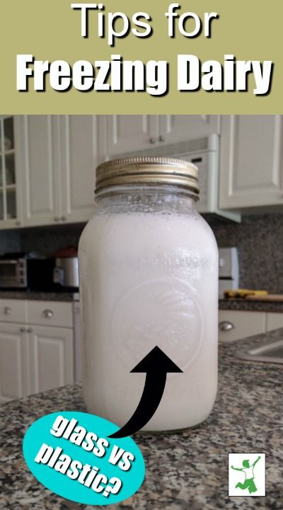 Can I freeze milk? Does it destroy nutrients?Read here to find out and learn how to freeze fresh or raw milk if you buy in a large quantity. Also find the best containers to use and why. #milk #fresh #frozen #healthy #dairy #howto Freeze Milk, Freezing Milk, Goat Milk Recipes, Farm Fresh Milk, Canning Food Preservation, Nourishing Traditions, Milk Storage, Dehydrated Food, Dairy Products