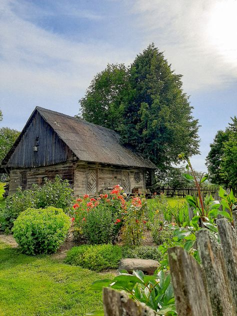 Eastern European summer vibes village town europe Eastern European Cottage, Easter European Aesthetic, Europe Village Aesthetic, Lithuanian Village Aesthetic, Eastern Europe Village Aesthetic, Eastern European Village, European Village Aesthetic, East European Aesthetic, Eastern Europe Nostalgia