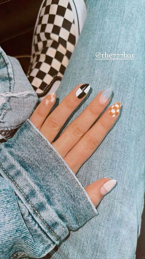 Western Checkered Nails, Western Things, Checkered Nails, Western Nails, Country Nails, Fun Clothes, Short Acrylic, Western Outfits Women, Short Acrylic Nails Designs