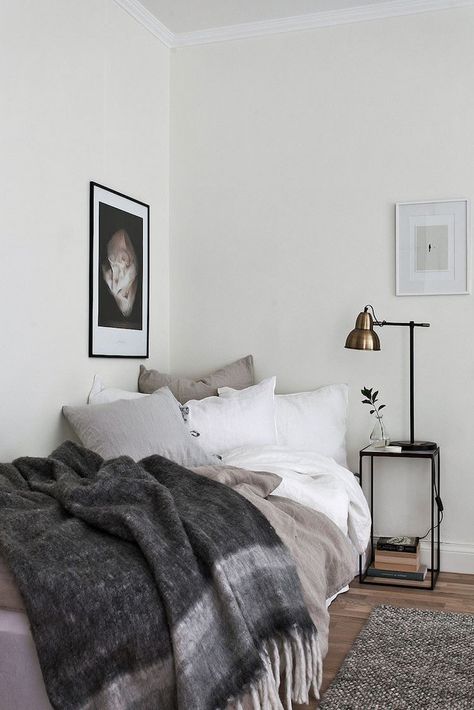 Decor Studio, Scandinavian Bedroom, Single Bedroom, Simple Bed, 아파트 인테리어, Spare Bedroom, Scandinavian Home, Twin Bed, Single Bed