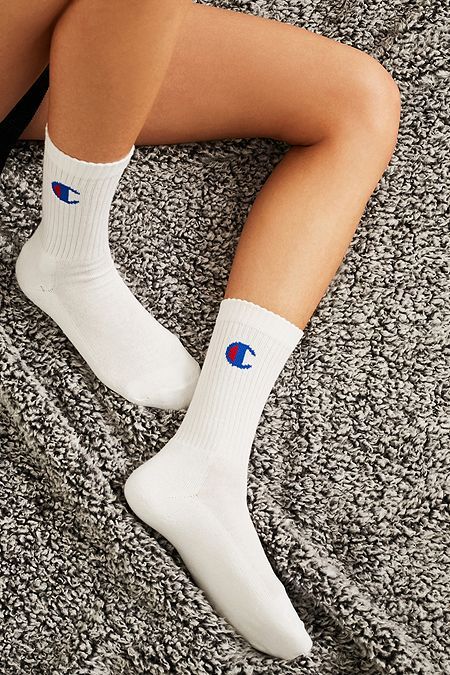 Champion White Crew Socks 3-Pack Knee High Socks Outfit, Champion Socks, White Crew Socks, Skate Socks, Aesthetic Socks, Crocs Outfit, Champion Clothing, Socks Packaging, Fishnet Socks