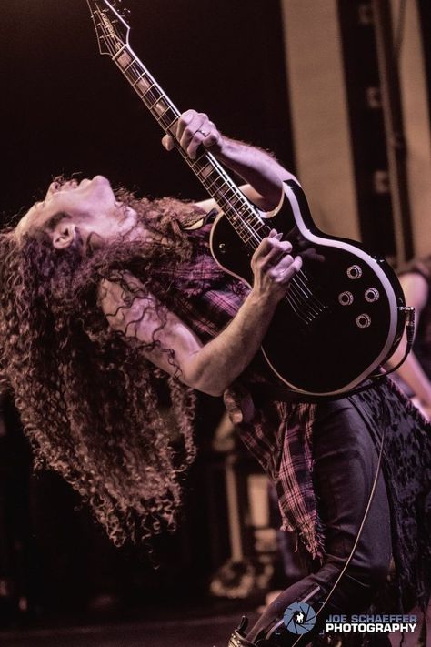 Marty Friedman Marty Friedman 90s, Guitar Icons, Tom Araya, Guitar Legends, Arte Heavy Metal, Marty Friedman, Metallica Black, Dimebag Darrell, Rock Guitarist