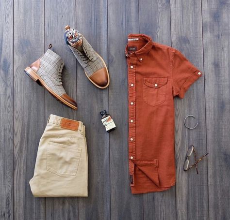 Clothes Combinations, Formal Men Outfit, Men Fashion Casual Shirts, Mens Casual Dress Outfits, Outfit Grid, Fashion Suits For Men, T Shirts Men, Mens Fashion Casual Outfits, Rust Dress