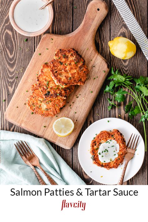 Homemade salmon patties for the Keto diet with dairy free tartar sauce. Homemade Salmon Patties, Low Carb Salmon Patties, Flav City, Low Carb Salmon, Almond Milk Yogurt, Keto Salmon, Sauce For Salmon, Salmon Patties Recipe, Homemade Tartar Sauce