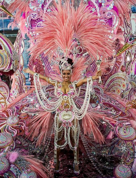 Feather Costume, Feather Costume Ideas, Feather Costume Dancers, Costumes, Costume Design, Costumes Women, Feather Costume Dancers, Feather Art Costume Carnaval, Brazil Carnival, Caribbean Carnival, Rio Carnival, Carnival Festival, Beautiful Costumes, Carnival Costumes, Pink And Purple, Trinidad