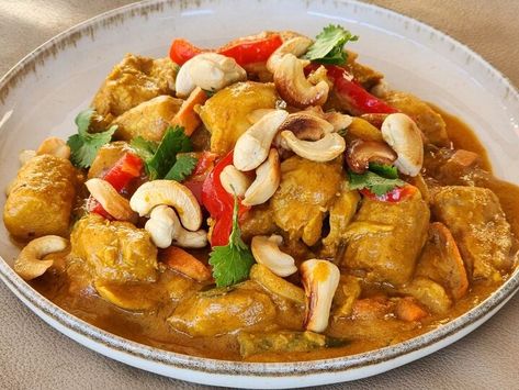 Satay Chicken Recipe, Satay Curry, Chicken Satay Recipe, Macaroni And Cheese Casserole, Banana Oat Cookies, Satay Chicken, Fish Ideas, Peanut Butter Granola, Artichoke Chicken