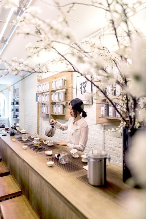 Made In Joo at Tea Drunk (NYC) Tea House Design Interior, Tea Restaurant Design, Tea Cafe Interior Ideas, Chinese Tea Room Design, Tea Cafe Design, Tea Shop Aesthetic, Tea Shop Design, Japanese Tea Shop, Tea House Interior