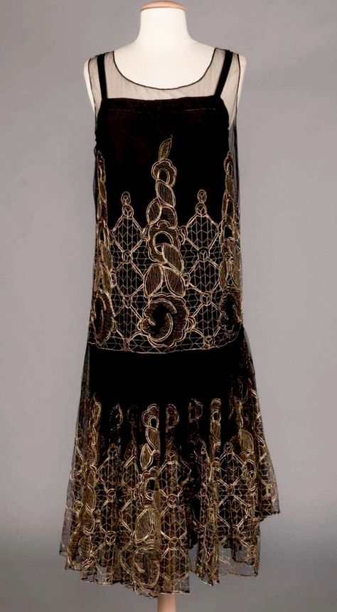 Luxury 1920s Style Flapper Dress, 20th Fashion, Black And Gold 1920s Dress, Luxury 1920s Fitted Flapper Dress, 1920s Dress Vintage, 1920s Vintage Dresses, 1920's Dress, Evening V-neck Flapper Dress, Art Deco Clothing