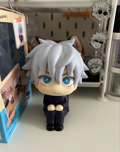 Jjk Sitting Figures, Jujutsu Kaisen Look Up Figures, Look Up Figures Jjk, Gojo Satoru Figurine, Gojo Cardboard Cutout, Gojo Figure Chibi, Jjk Look Up Figures, Gojo Body Pillow, Gojo Look Up