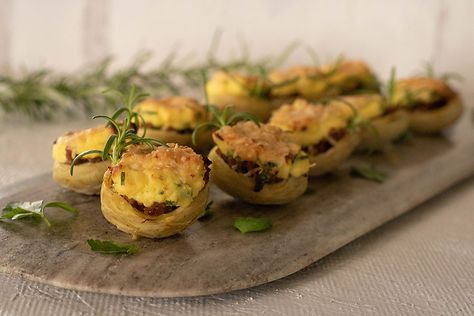 Stuffed Artichoke Bottoms, Artichoke Bottoms, Canned Artichoke, Baked Ricotta, Roasted Artichoke, Fresh Bread Crumbs, Canned Foods, Stuffed Mushroom, Artichoke Recipes