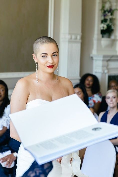 Shaved Head Wedding Hair, Buzzcut Bride, Shaved Head Bride, Bald Bride, Romantic London, Buzzed Hairstyles, Wedding Gown Trends, Buzzcut Girl, Shaved Heads