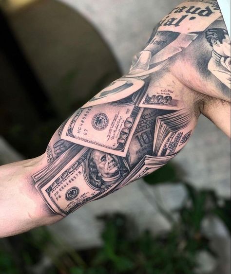 Bankroll Tattoo, Dollar Tattoo, Feminine Shoulder Tattoos, Traditional Tattoo Designs, The Best Tattoos, Money Tattoo, Chicano Style Tattoo, Graffiti Tattoo, Forarm Tattoos