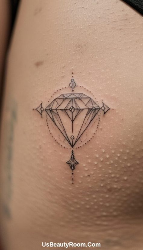 Small Hip Tattoo Ideas, Small Hip Tattoo, Unique Black Women, Small Hip Tattoos Women, Heart Lock Tattoo, Hip Tattoos For Girls, Hip Tattoo Ideas, Meaningful Flowers, Bloom Tattoo