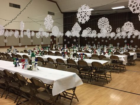 Snowman ward Christmas party. Lds Ward Christmas Party Ideas, Ward Christmas Party Ideas Lds, Pioneer Christmas, Ward Activities, Christmas Primary, Lds Nursery, Christmas Banquet, Lds Christmas, Church Christmas Party